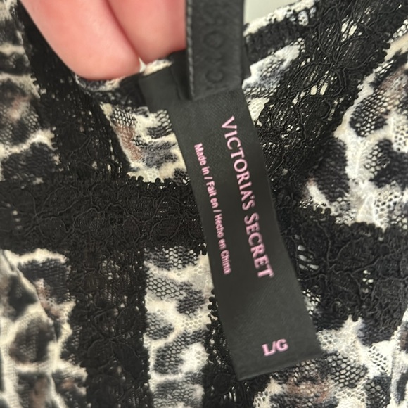 Victoria’s Secret animal print teddy, women’s sized L - Picture 7 of 7